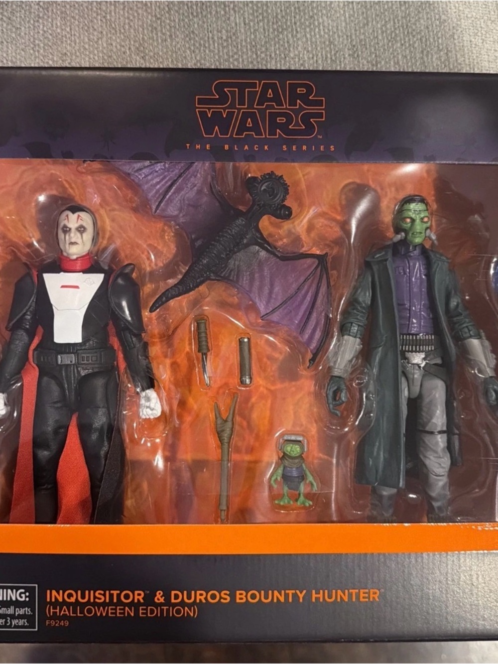 Star Wars Black & Green Inquisitor and Duros Bounty Hunter Set